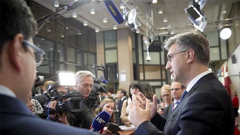 Plenković i Draghi o ulasku Hrvatske u Europski tečajni mehanizam, važnom koraku na putu prema uvođenju eura